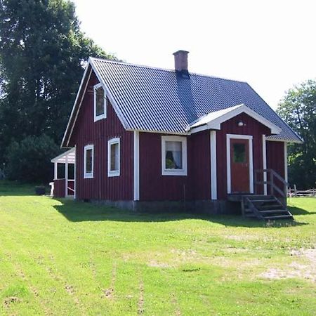 Aemtoen Villa Knared Bagian luar foto