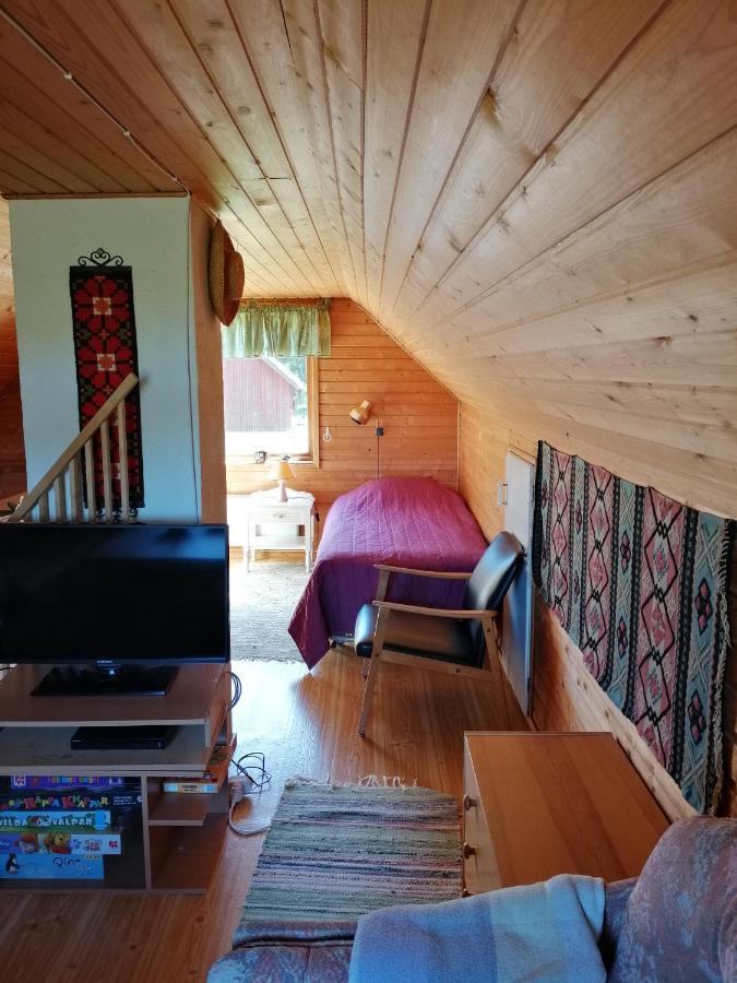 Aemtoen Villa Knared Bagian luar foto
